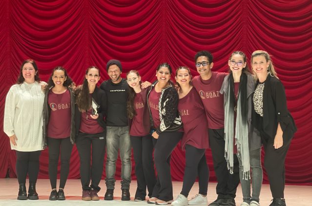 EFF732CD-319C-4408-96BA-FAB5FB112402